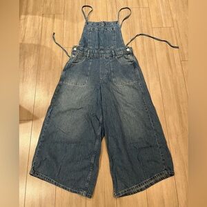 Free people We the Free wide leg cropped adjustable tie overalls size M